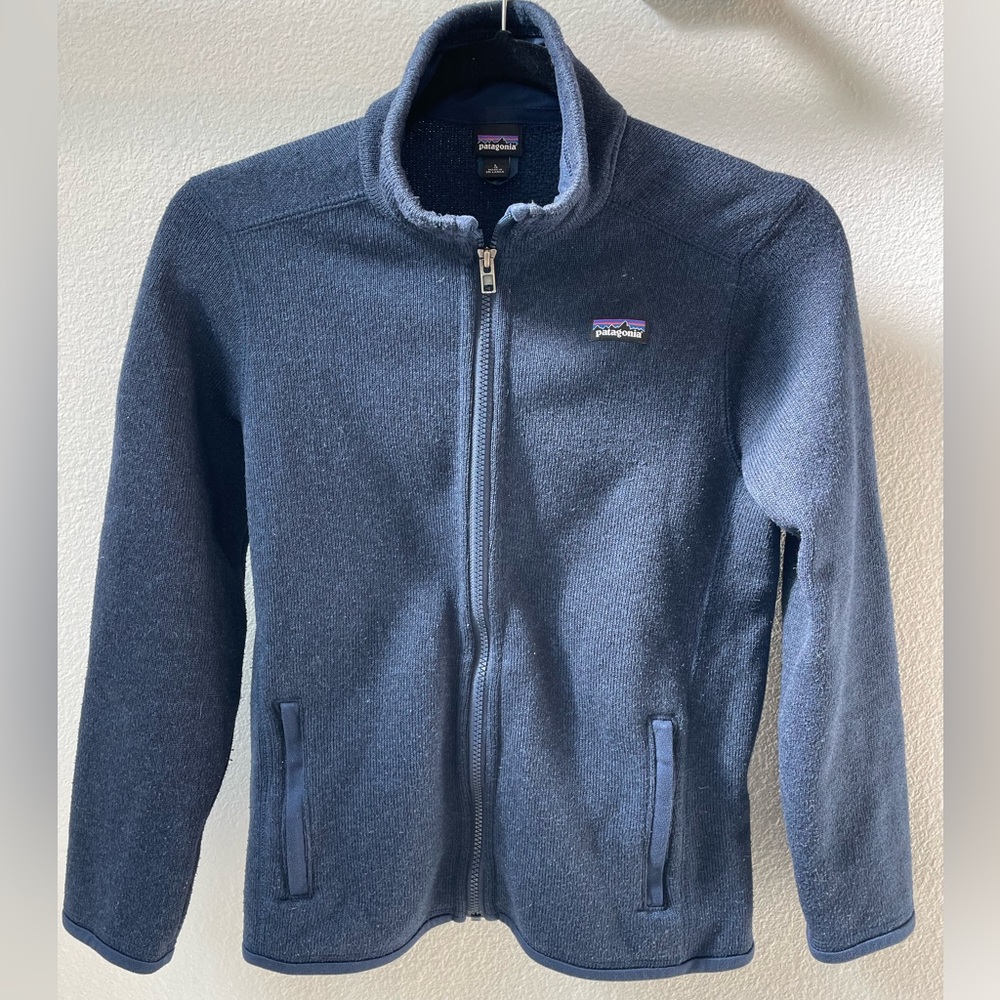 Patagonia, Child /unisex L 12 size. Dark blue jacket.
